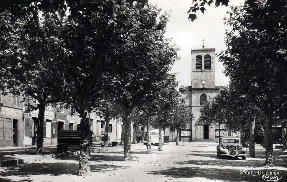44 Le Pelussin La Place 1954.jpg